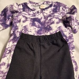 SHEIN Kids Purple Tie-Dye Set with Black Leggings